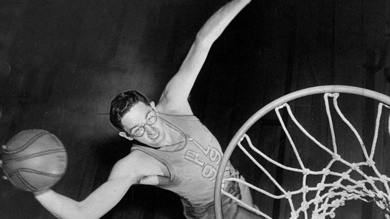 Lakers to retire George Mikan's number 99 ahead of Sunday's game
