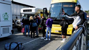 Texas sends migrant bus number 14 to Los Angeles