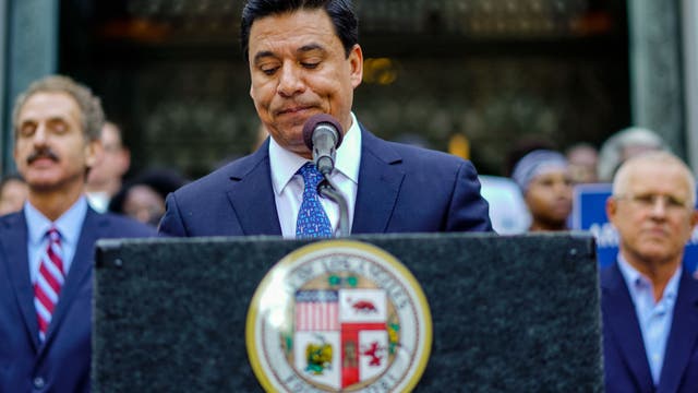 José Huizar's brother to plead guilty to lying to FBI about accepting cash from brother