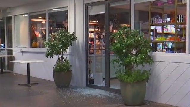 Burglars smash their way into Beverly Crest pharmacy