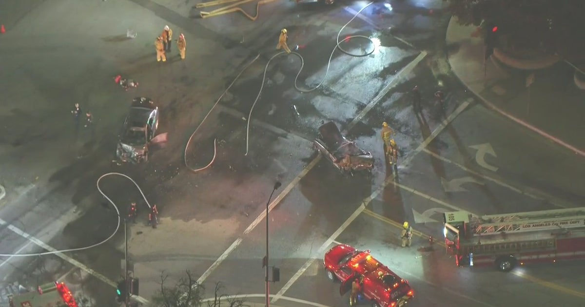 Suspected DUI driver arrested in deadly Woodland Hills crash | FOX 11 ...
