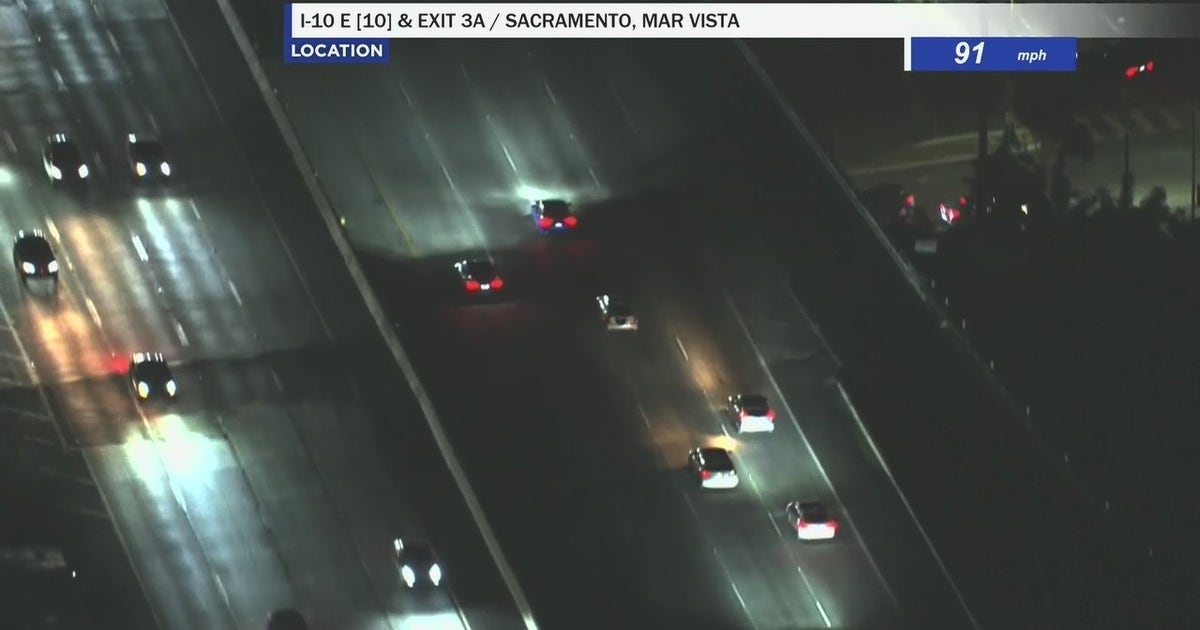Suspect flees after leading LAPD on chase | FOX 11 Los Angeles