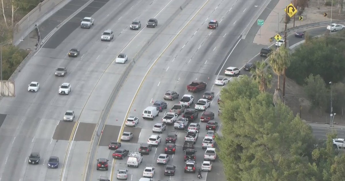 405 Freeway shut down in Van Nuys after possible shooting before ...