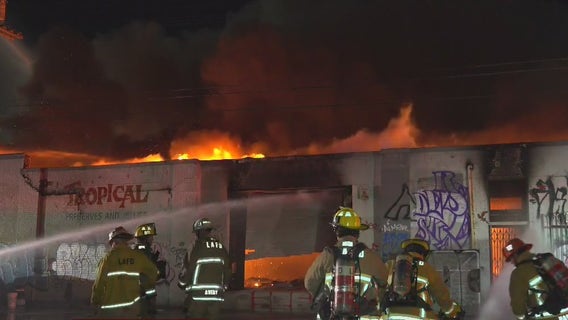 Man's body found in rubble of DTLA fire