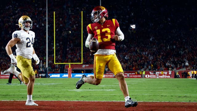 Caleb Williams lifts No. 5 USC past Notre Dame 38-27
