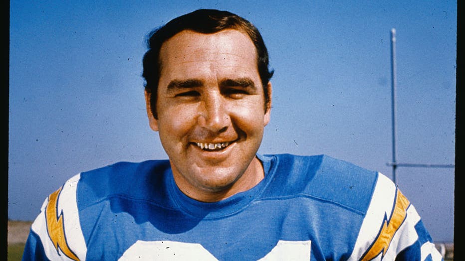 Former Packers QB John Hadl Passes Away at 82