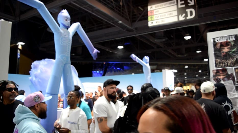 inflatable arm flailing tube man