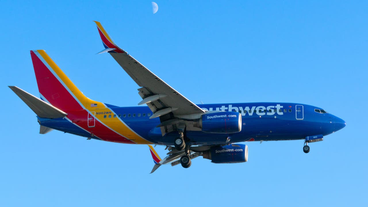 Southwest flight to Oakland returns to Hawaii over passenger ‘conflict’