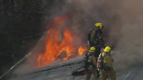 Crews put out fire in Van Nuys commercial building