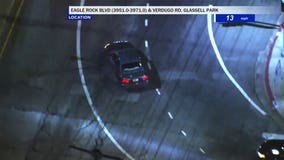 Police chase suspect ditches car after pursuit across LA neighborhoods
