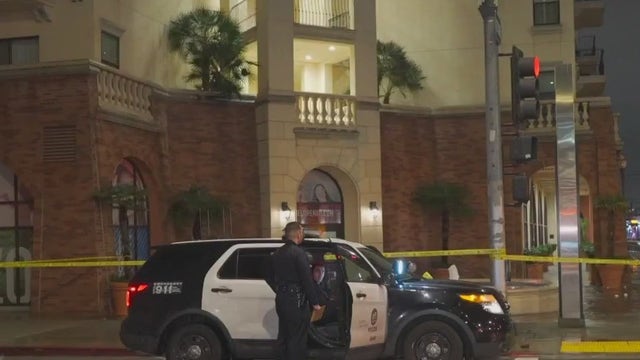 Security guard killed outside USC upscale off-campus student apartments