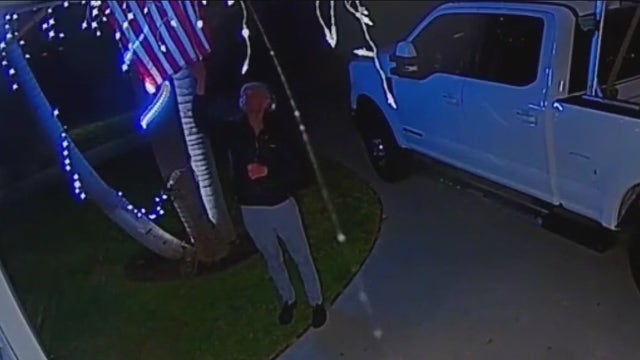 Man accused of setting fire to American flags at Long Beach homes