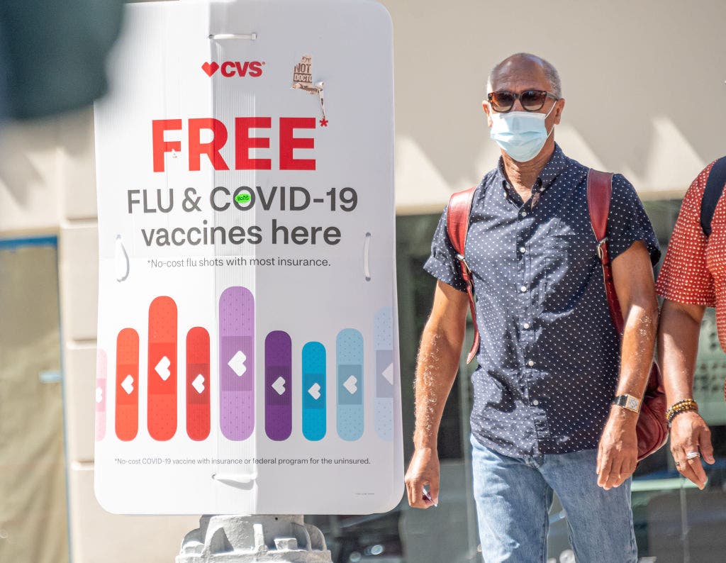 US health officials propose once-a-year COVID-19 vaccines for most Americans