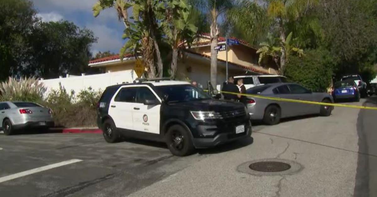 Beverly Crest shooting: 3 killed, 4 injured during shooting outside ...