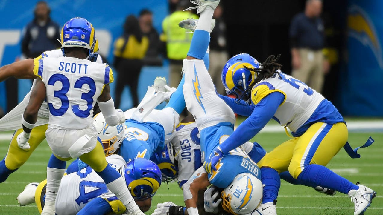 Los Angeles Chargers Rout Los Angeles Rams 31-10 With