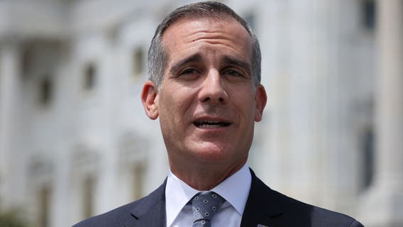 What happened to Eric Garcetti's ambassadorship to India?