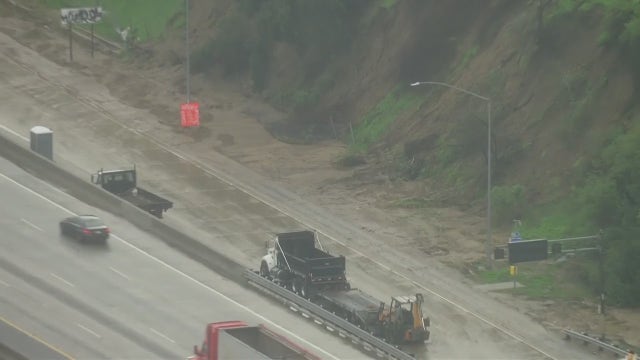 Mudslide shuts down section of 5 Freeway north of Los Angeles
