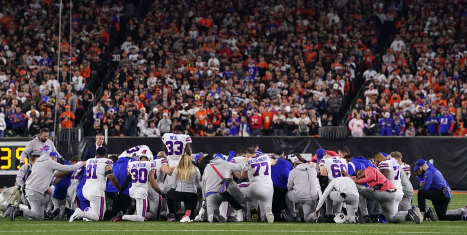 Buffalo Bills player Damar Hamlin is in critical condition after collapsing  in a game - OPB