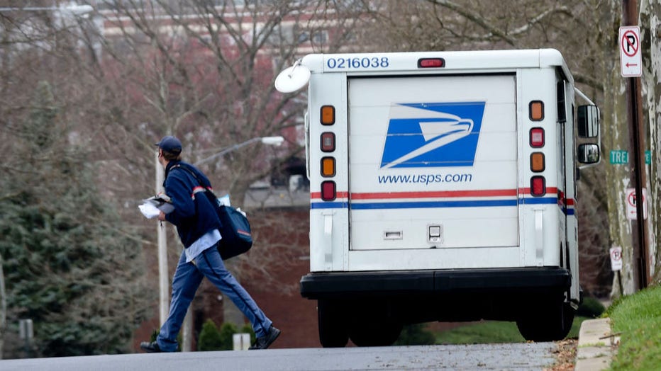 Postal Workers Deliver Mail Despite Coronvirus Threat