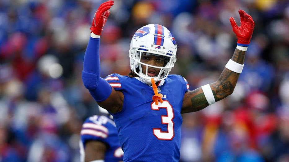 NFL: Bills win for Damar Hamlin and eliminate Patriots from