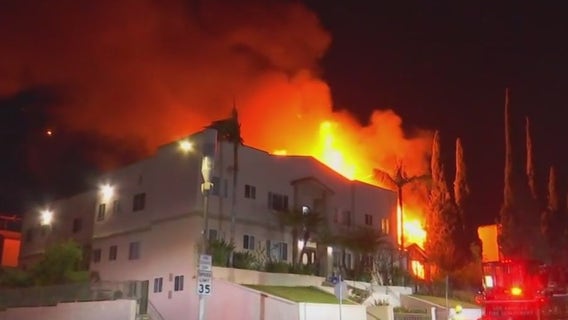 Westlake District fire leaves 20 displaced