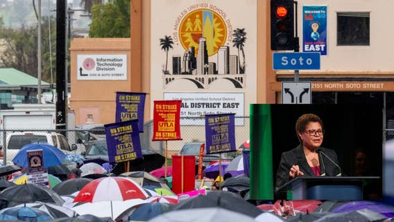 LA Mayor Karen Bass 'actively in discussion' with SEIU, LAUSD