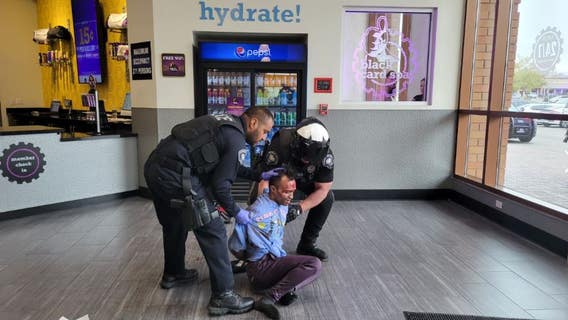 'I wasn't scared at that moment': Good Samaritan recalls helping stop man with machete in Corona gym