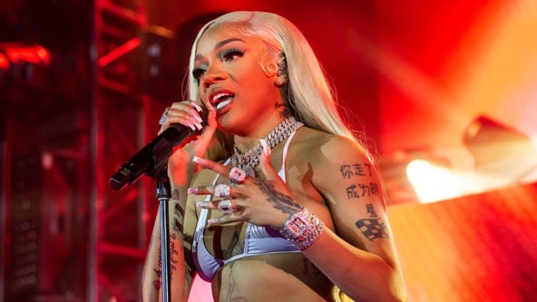 Stampede at GloRilla concert in New York leaves 2 dead