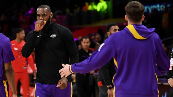 LeBron James returns to Lakers after missing 13 games with injury