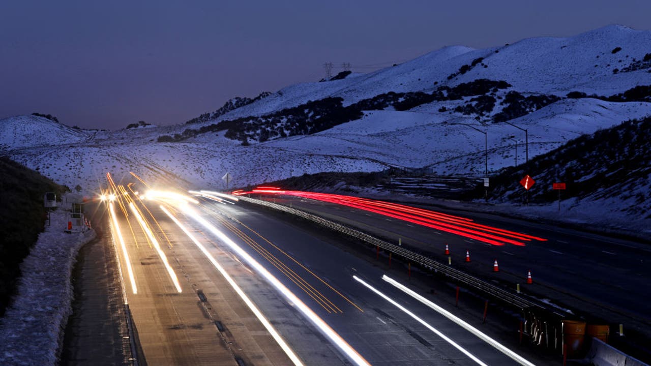 5 Freeway Over Grapevine Reopens After Overnight Closure To Repair ...