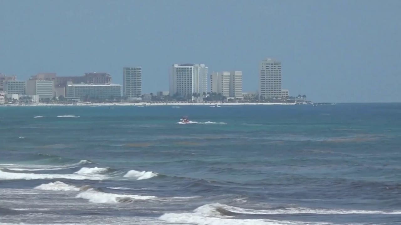4 dead in beach shooting at Mexican resort - Vimarsana News