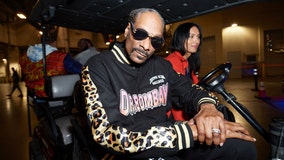 Snoop Dogg steps in at last second during WrestleMania 39
