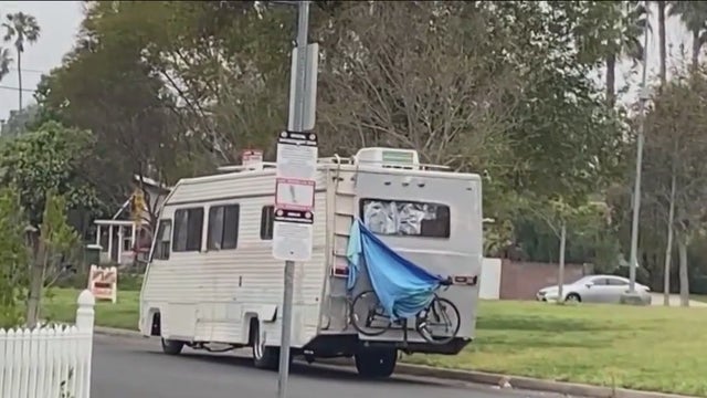 Crews respond to Valley Glen neighborhood after FOX 11 story highlighted homeless concerns