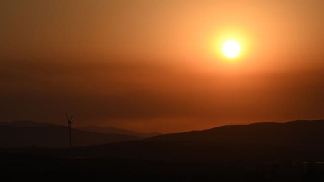 Parts of SoCal may spike to triple-digit heat this weekend