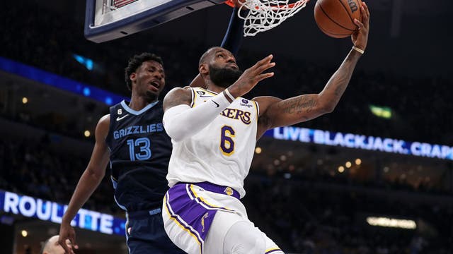 NBA Playoffs: Lakers take down Grizzlies in Game 1 with monster 4th quarter run