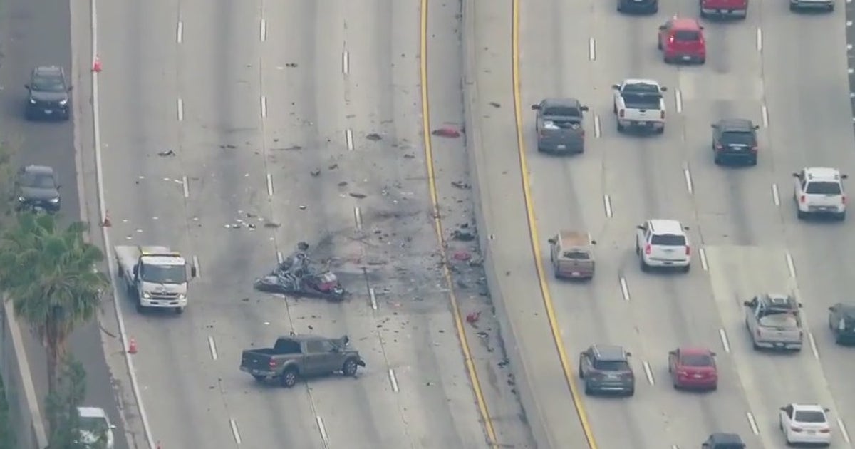 Alleged wrong-way driver killed in fiery 3-car crash on 101 Freeway in ...