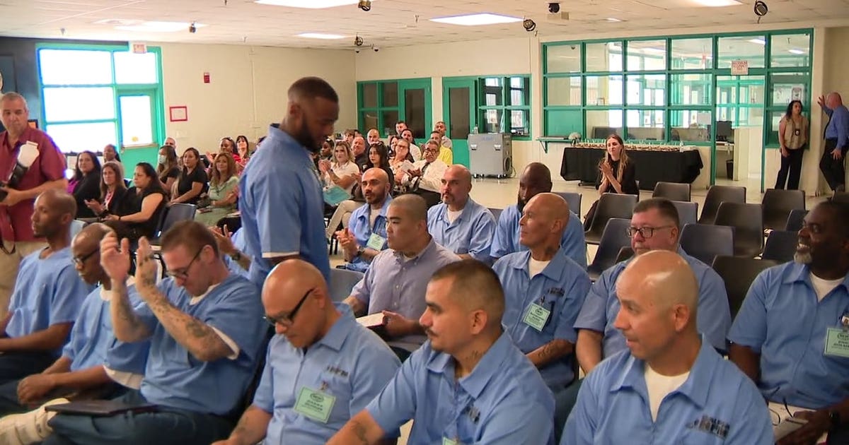 California inmates honored at apprenticeship graduation ceremony | FOX ...