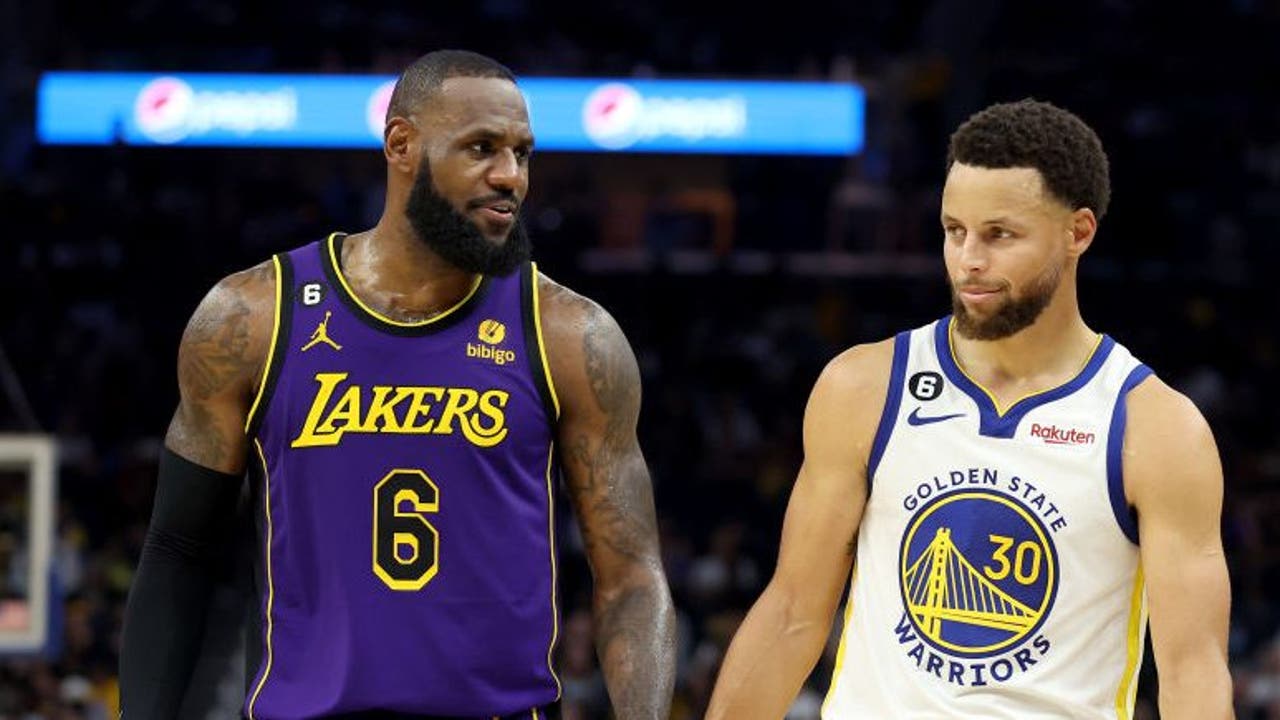 Lakers to provide 'California State Championship' shirts to fans for Game 3  vs. Warriors