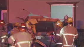 2 injured after minivan crashes into special needs apartment building in Santa Ana