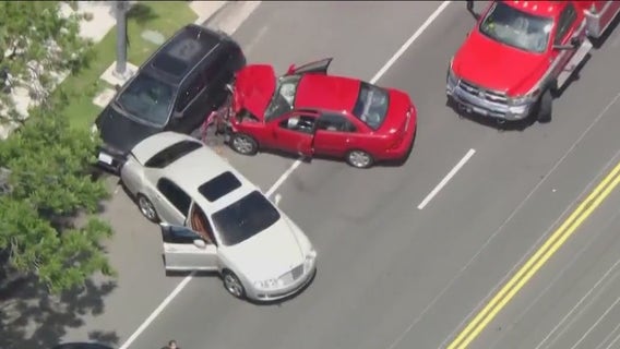 Armed robbery attempt leads to 3-vehicle collision in Sherman Oaks