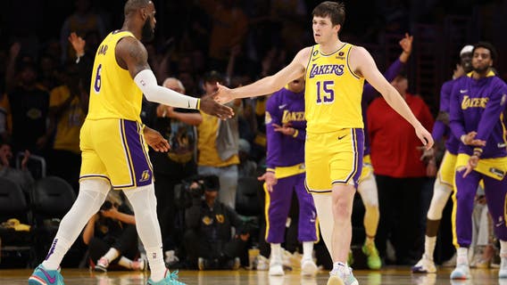 Lakers hold off Warriors, take commanding 3-1 series lead