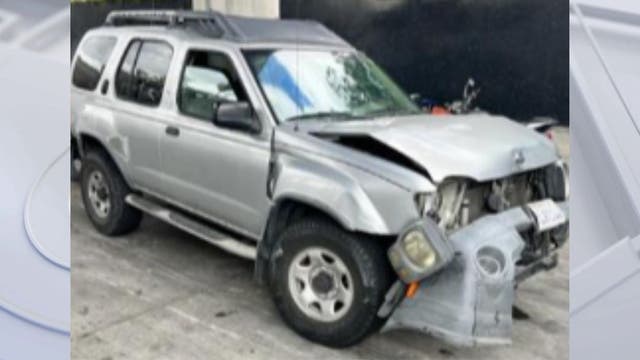 Man plows SUV into 10 cars in Los Angeles: Police