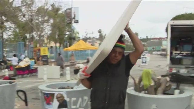 Nonprofit 'It's Bigger Than Us" helping LA's underserved communities