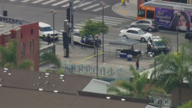 Stabbing suspect shot by LAPD officer at East Hollywood Metro station