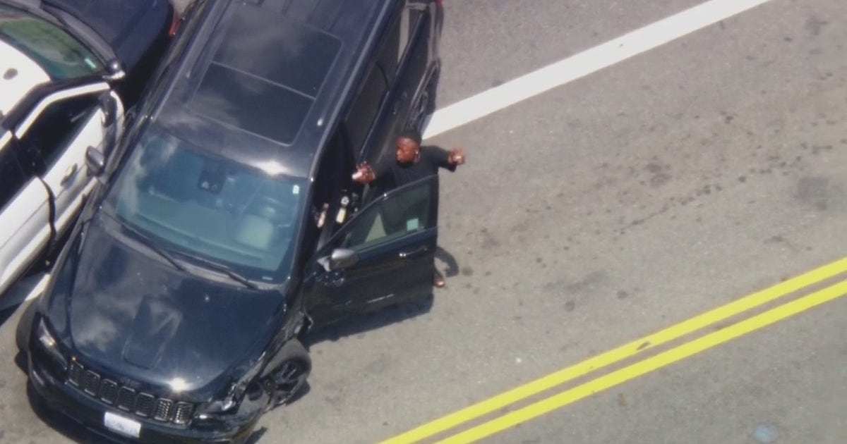 Suspect in custody following wild chase in LA | FOX 11 Los Angeles