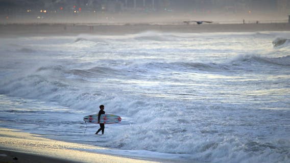 Mile-long stretch of Marina del Rey and Playa del Rey beaches affected by sewage spill