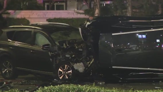 1 dead, multiple injured in 4-car wreck on PCH in Long Beach