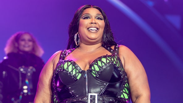 Lizzo rents out Sacramento movie theater for team to watch Disney's 'Little Mermaid'