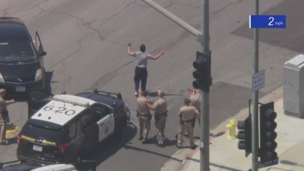 Two people in custody following pursuit in Woodland Hills