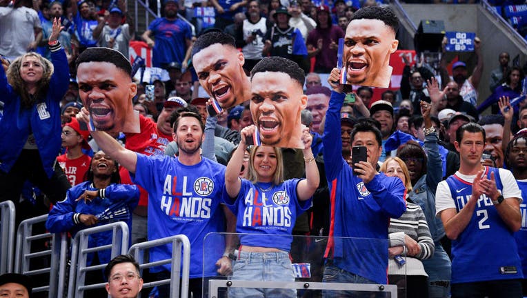 Los Angeles Clippers Fans: NBA's Most Loyal - WSJ